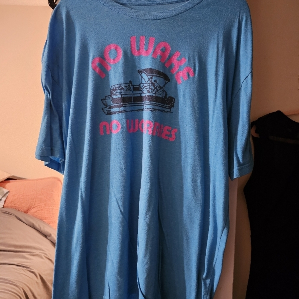 LAST CHANCE SALE!!!   Blue No Wake No Worries Graphic T-Shirt